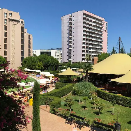 Dreambg Private Apartment - Royal Beach, Sunny Beach